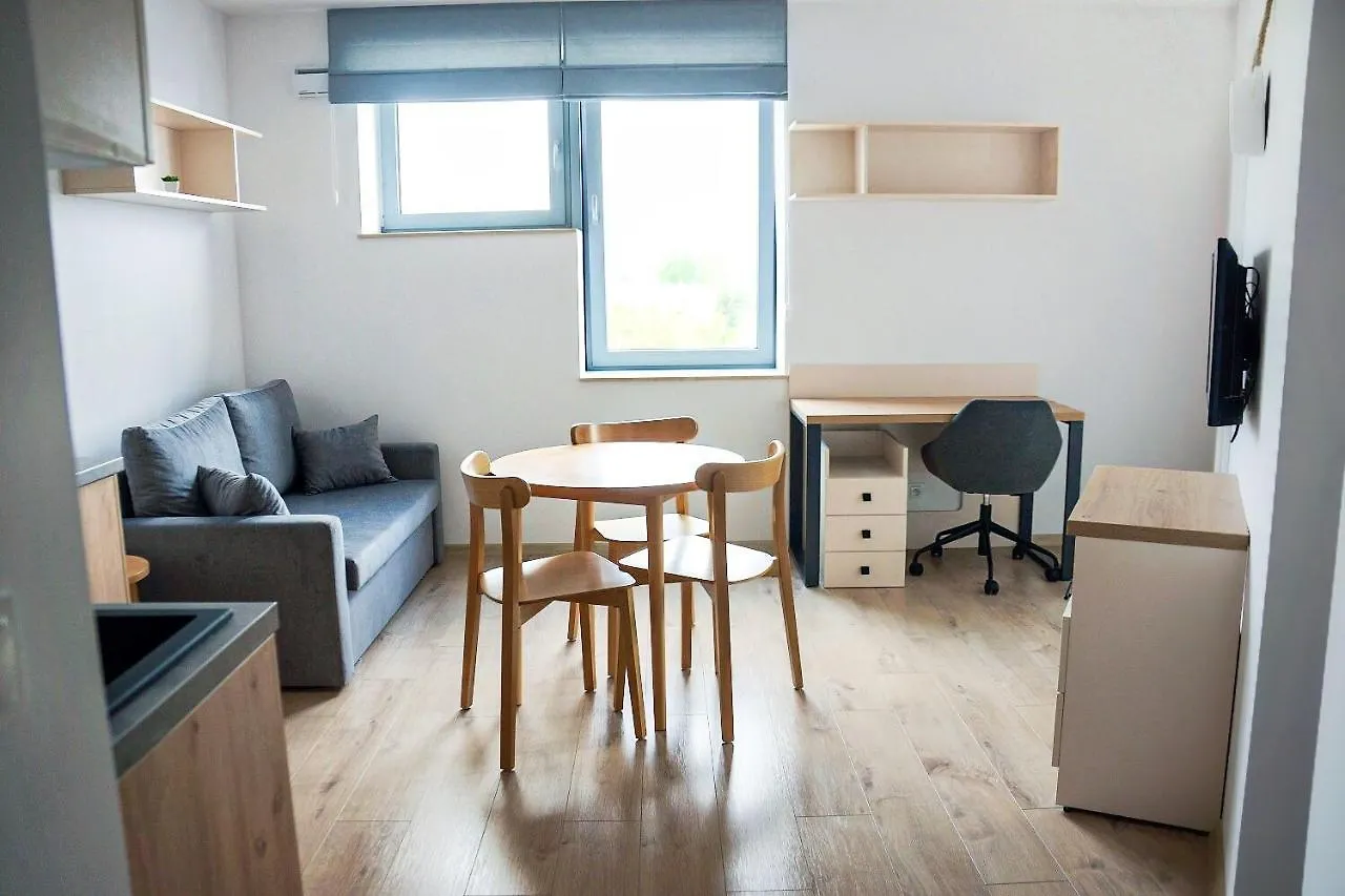 Starter III Aparthotel Βρότσλαβ